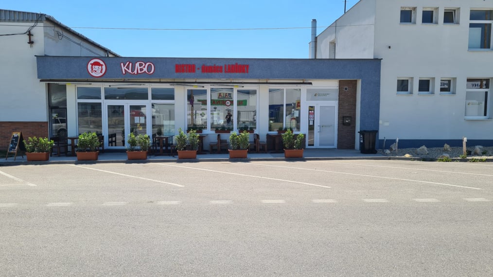 KUBO BISTRO